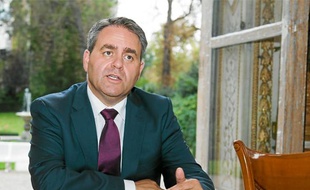 Le ministre de la Santé, Xavier Bertrand, mardi.