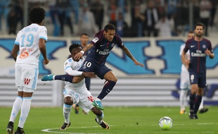 Anguissa sait comment emmerder Neymar: ne jamais le faire toucher terre.