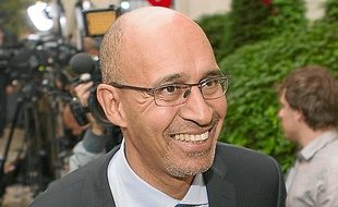 L'indépendance des groupes de presse au menu d'Harlem Désir.