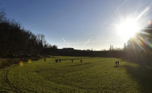 Les gendrames prennent position autour du site de Sivens occupé par les zadistes opposés au projet de retenue d'eau le 5 mars 2015