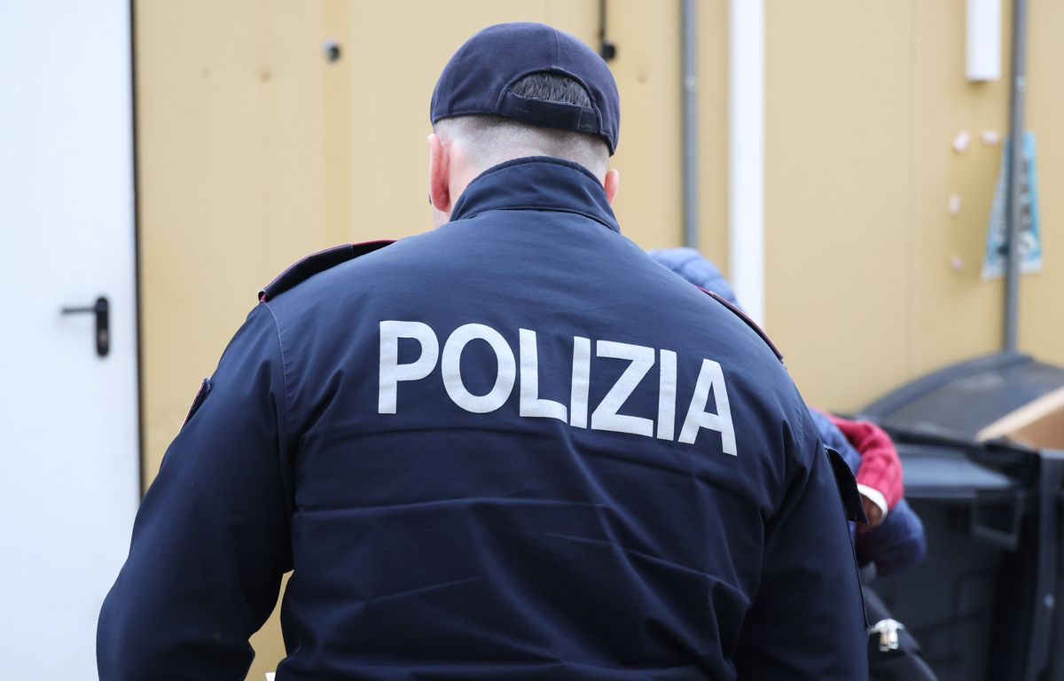 Italie : Il passe un mois en prison pour rien, les vacances tournent au cauchemar pour ce touriste roumain
