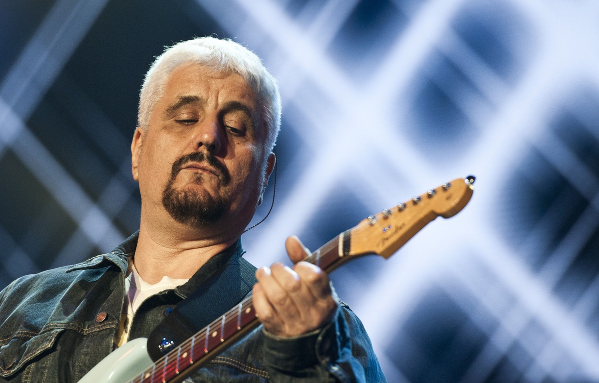 È morto Pino Daniele, e l'Italia piange il cantautore napoletano
