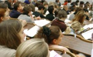 Le recrutement pourrait passerà bac + 5.