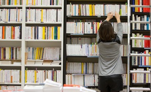 Pour un auteur, l'auto-édition est devenue un tremplin pour accéder à l'édition papier.