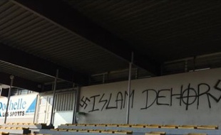 Tags racistes et islamophobes ont été trouvés ce dimanche à La Rochelle.