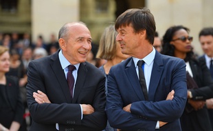 Gérard Collomb et Nicolas Hulot discutent de leur stratégie pour quitter le gouvernement.