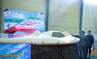 L'Iran a "capturé" récemment un drone d'observation américain dans son espace aérien au dessus des eaux du Golfe, ont annoncé mardi les Gardiens de la révolution dans un communiqué.