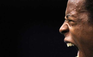 Gaël Monfils à Bercy, le 14 novembre 2009.