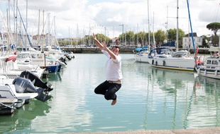 L'année dernière, Michael Youn n'avait pas hésité à se jeter à l'occasion du festival de La Rochelle. Va-t-il remettre ça cette année?
