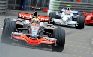 Sur la lancée de son beau succès à Monaco voilà deux semaines, Lewis Hamilton (McLaren-Mercedes) retrouve à Montréal le circuit de sa première victoire en Formule 1, avec un moral au beau fixe avant de disputer le Grand Prix du Canada dimanche.
