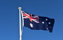 Condamné pour viol, un député australien refuse de démissionner