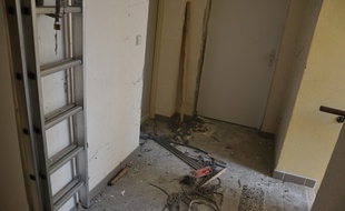 Le couloir de la résidence de Clapiers (Hérault), où a eu lieu l'opération le 10 février.