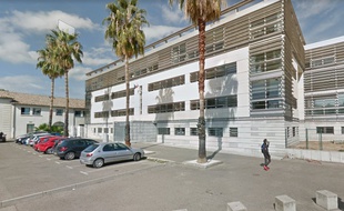 Le centre des finances publiques de Nîmes.