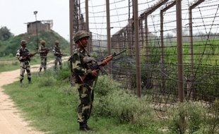 L'armée pakistanaise a démenti mercredi un échange de tirs et la mort de deux soldats indiens la veille à la frontière des deux pays, au Cachemire, comme le prétendent les autorités à New Delhi.