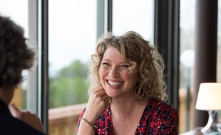 Candice Renoir peut sourire, elle a écrasé la concurrence (dont «Koh-Lanta»)