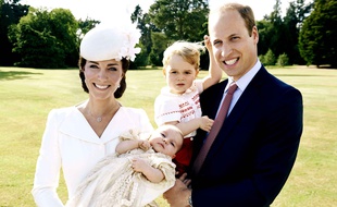 Les photos officielles du baptême de la princesse Charlotte ont été dévoilées le 9 juille 2015