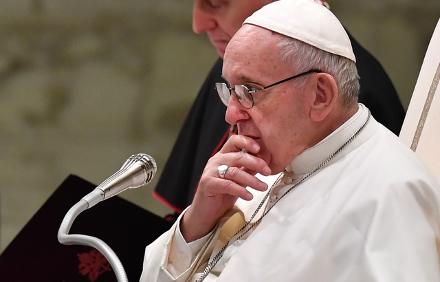 Le pape va obliger légalement le clergé à signaler les abus sexuels 640x410_le-pape-francois-organise-du-21-au-24-fevrier-une-conference-episcopale-sur-les-abus-sexuels-sur
