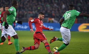 Jordan Ferri, ici aux prises avec Pogba et Bayal Sall dans le derby, assure avoir «faim de victoires» avant le match à Bastia samedi. PHILIPPE DESMAZES