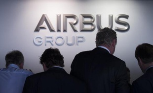 Airbus va se concentrer sur les avions militaires, missiles et activités spatiales et les systèmes et services associés dans le cadre de la révision de son portefeuille d'activités de défense, qui passera également par des cessions