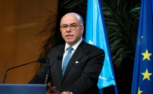 Le ministre de l'Intérieur Bernard Cazeneuve à Lyon, le 28 avril 2016