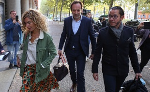 Emmanuelle Franck, Alexandre Martin et Jean-Baptiste Alary, les avocats de Cédric Jubillar, à leur arrivée au Palais de Justice de Toulouse.