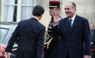 Pour 80% des Français, l'ancien président Jacques Chirac doit être "considéré par la justice comme un justiciable comme les autres", tandis que 16% sont d'un avis contraire, selon un sondage CSA à paraître dimanche dans le Parisien Aujourd'hui en France.