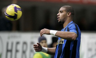 Adriano sous les couleurs de l'Inter Milan en 2008.