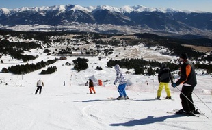 Des skieurs à Font-Romeu, en février 2012.