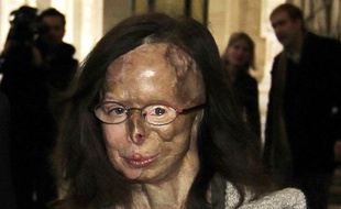 Patricia Lefranc arrive au Palais de Justice de Bruxelles pour le procès de Richard Remes, le 12 mars 2012.