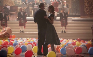 Daniel Day Lewis er Vicki Krieps dans Phantom Thread de Paul Thomas Anderson