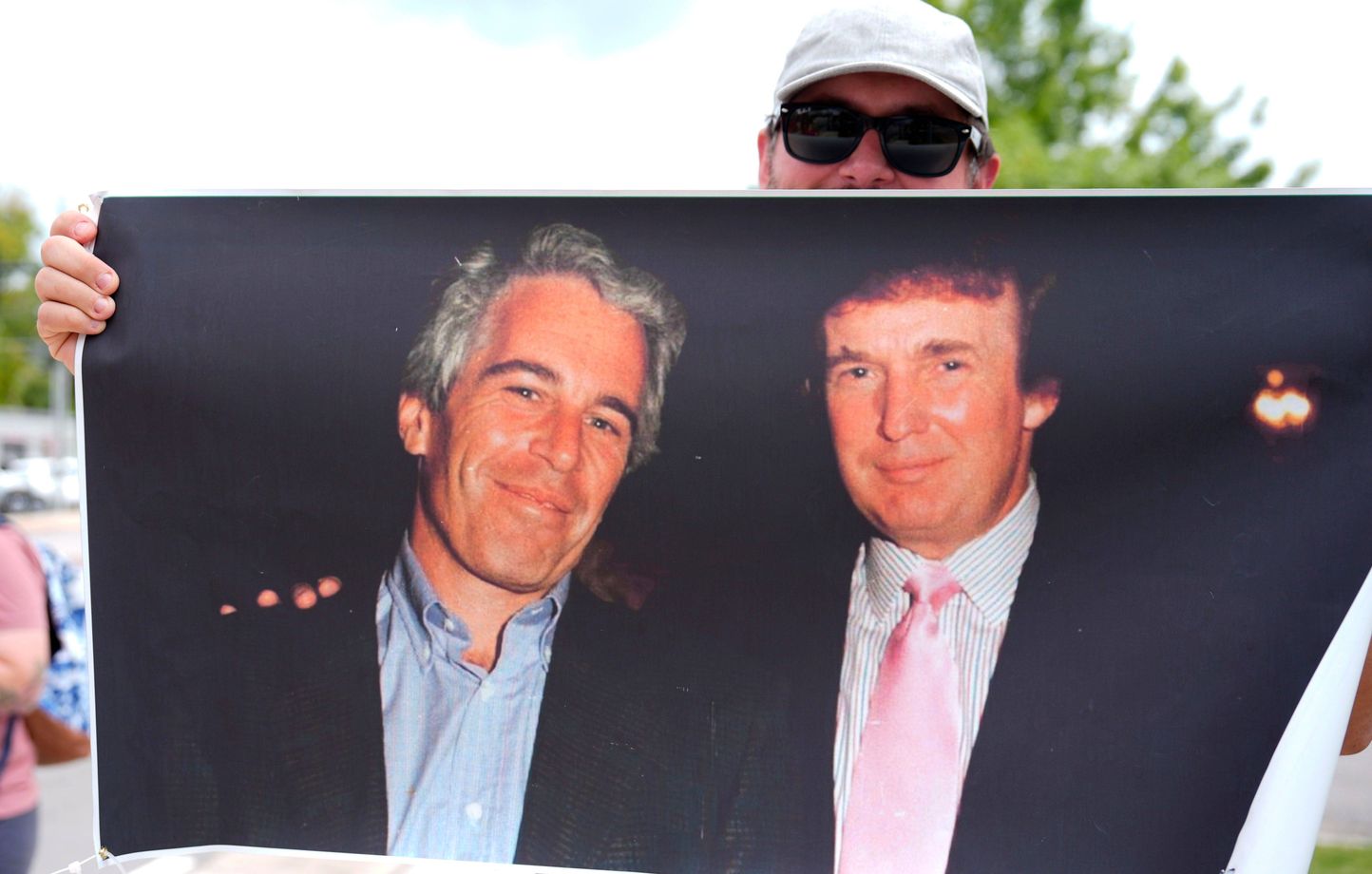 Etats-Unis : Publication de plus de 33.000 pages liées à Jeffrey Epstein,  une affaire qui met en difficulté Donald Trump