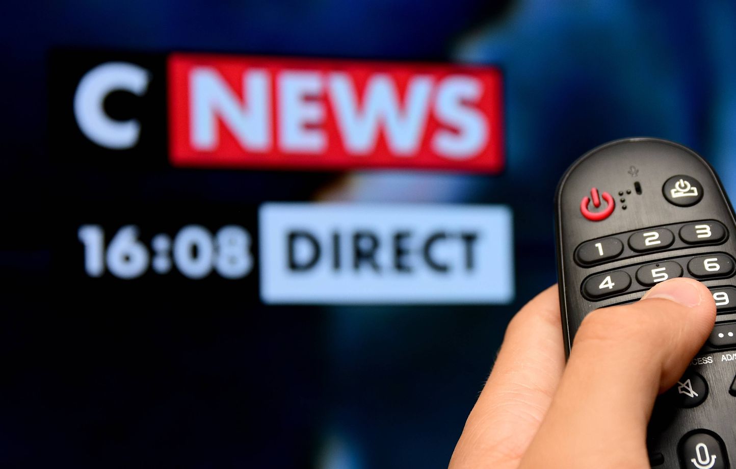 Le Conseil d’État somme le régulateur des médias de « mieux contrôler