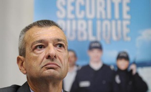 Le téléphone portable de Jérémie, l'étudiant décédé dimanche à Marseille après avoir été poignardé vendredi soir en plein centre, a été retrouvé avec ses affaires, a indiqué le parquet à l'AFP, confirmant une information de La Provence.