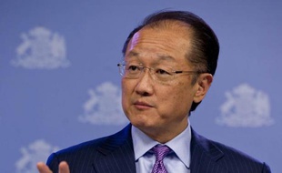 La Banque mondiale (BM) a appelé mardi à mettre un terme aux querelles "stupides" sur la réalité du changement climatique et à passer à l'action face à l'onde de choc du typhon aux Philippines.
