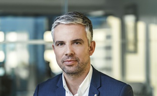 Jean-Christophe Combe, directeur général de la Croix Rouge, alerte sur les risques sanitaires liés au changement climatique.