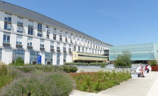 A l'hôpital de la Croix-Rousse à Lyon.