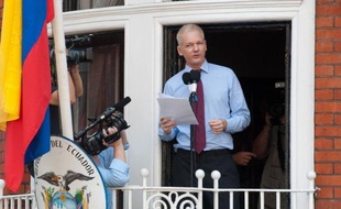 Les Etats-Unis ont répliqué lundi à Julian Assange qui les accuse de mener une "chasse aux sorcières" contre son site WikiLeaks, rappelant que l'Australien au coeur d'un casse-tête juridique international était avant tout accusé de viol en Suède.