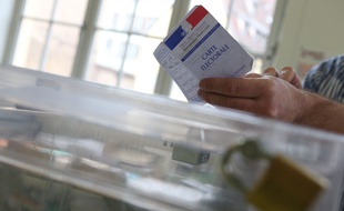 Une urne pour les municipales de Strasbourg (Illustration).