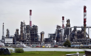 La raffinerie Total de Donges
AFP / GEORGES GOBET