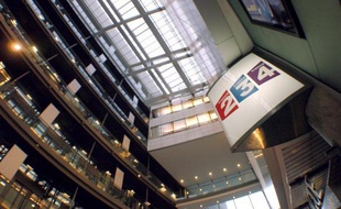Une perquisition a eu lieu mardi au siège de France Télévisions à Paris, relative à des appels d'offres immobiliers datant de 2007, indique mercredi le groupe public audiovisuel dans une note interne, confirmant une information du site LePost.fr.