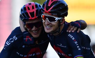 L'Equatorien Richard Carapaz et le Polonais Michal Kwiatkowski ont célébré avec beaucoup d'émotion leur succès majeur ce jeudi à La Roche-sur-Foron. Stuart Franklin