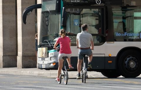 Un enfant renversé par un bus RATP à Paris, le chauffeur en garde à vue