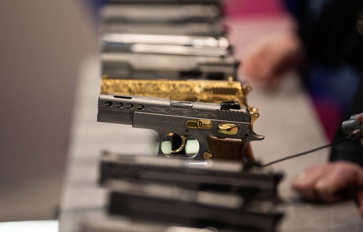 Armes : Emmanuel Macron autorise les entreprises israéliennes à participer au salon de la sécurité Milipol