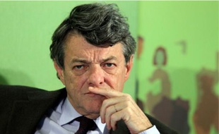 En 2007, Borloo se voyait à Matignon, mais c'est finalement Fillon qui avait été choisi.