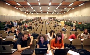 Le coût de la vie étudiante en général et celui de la rentrée en particulier est en forte hausse cette année, selon les deux principales organisations étudiantes qui demandent notamment au gouvernement des dispositifs d'aide spécifiques pour la rentrée.