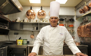 Lyon, le 20 septembre 2012. Paul BOCUSE dans son restaurant de Lyon. CYRIL VILLEMAIN/20 MINUTES