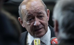 Le ministre de la Défense, Jean-Yves Le Drian à Washington le 2 octobre 2014