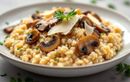 Le dîner de saison le plus onctueux : risotto d’épeautre crémeux, champignons fondants et parmesan généreux