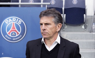 Claude Puel, le coach de l'OGC Nice, lors d'un match disputé le 2 avril 2016 à Paris face au PSG.