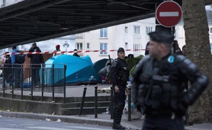 Evacuation du campement de migrants de La Chapelle le 2 juin 2015 à Paris